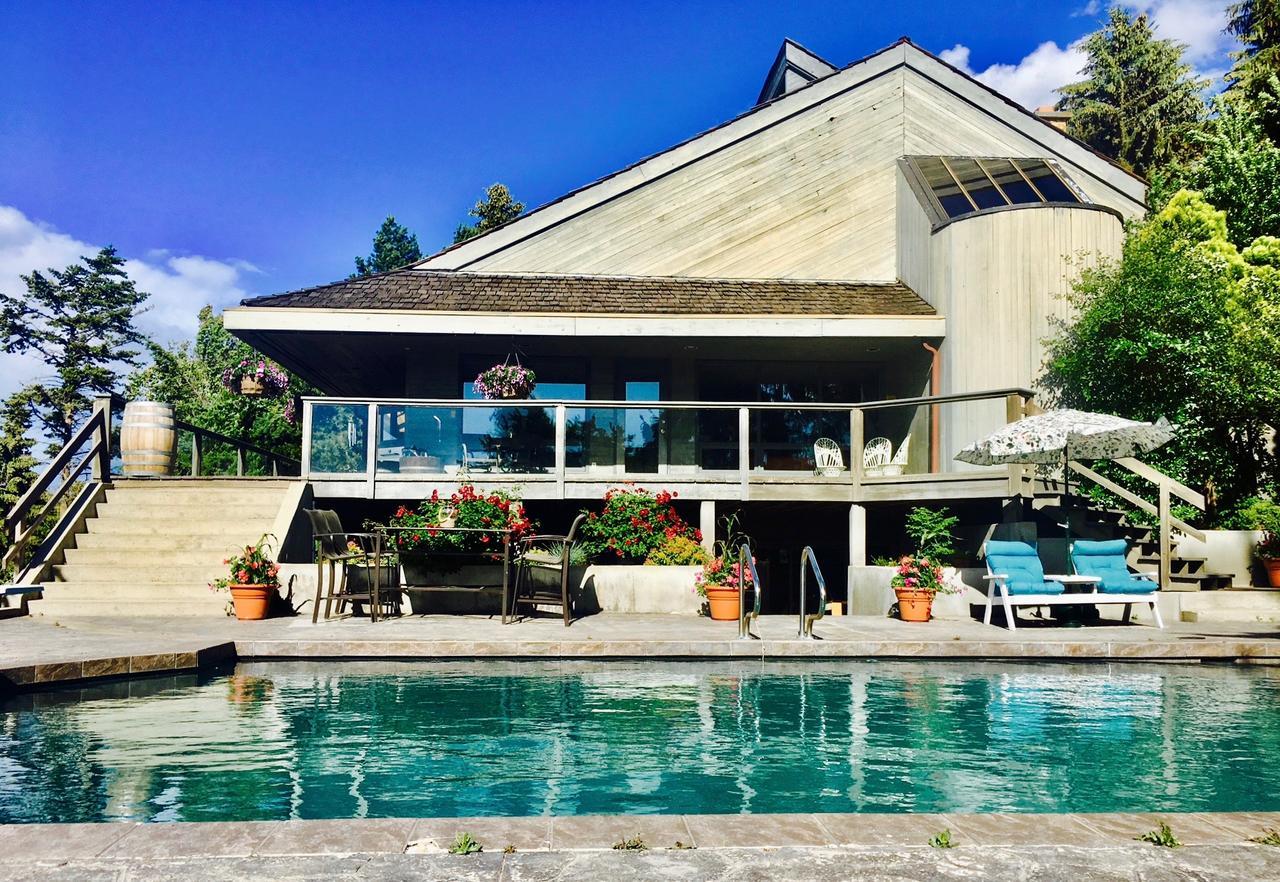 مبيت وإفطار كيلوانا Summerhill Estate House المظهر الخارجي الصورة